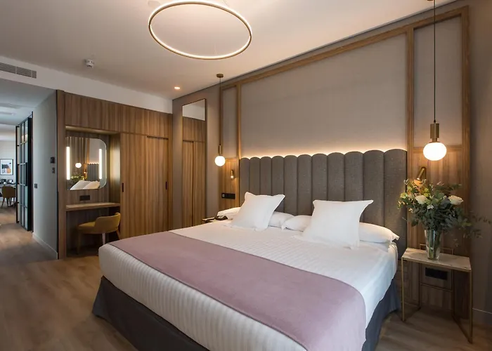 Giralda CenterHotel Seville